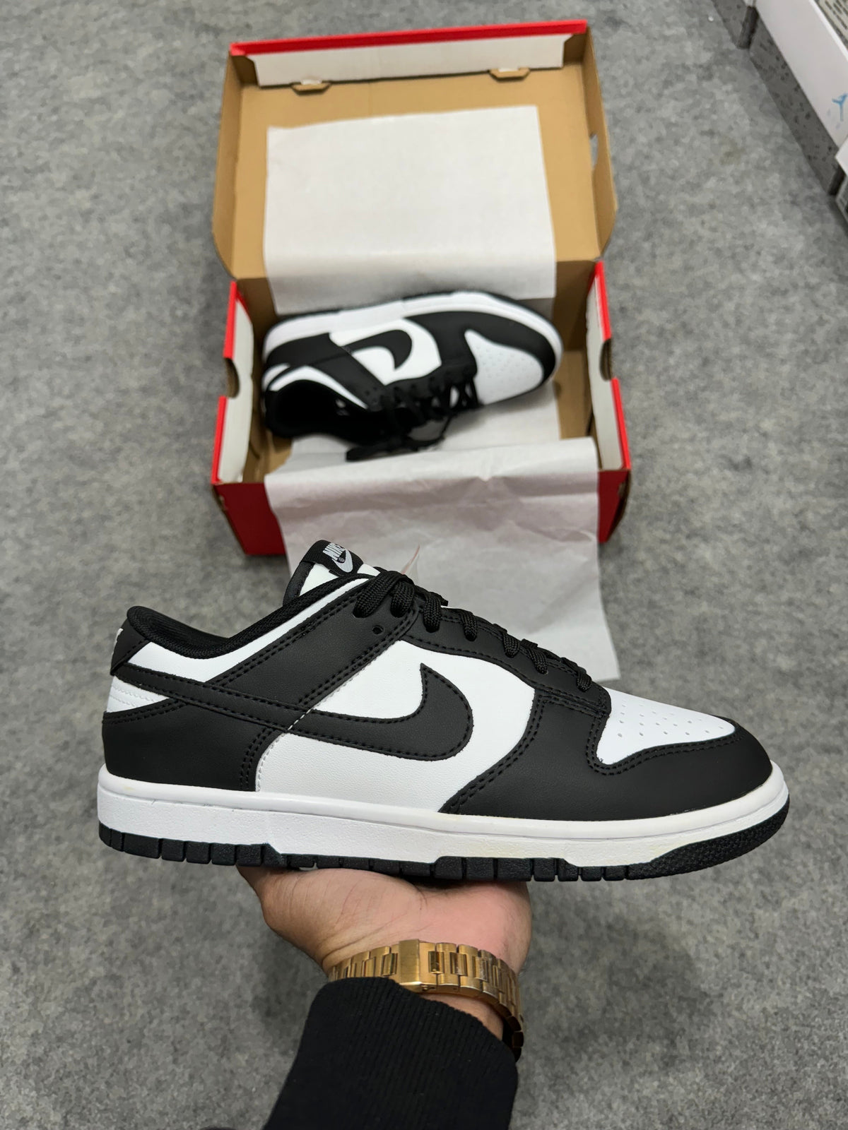 Dunk 'PANDA'