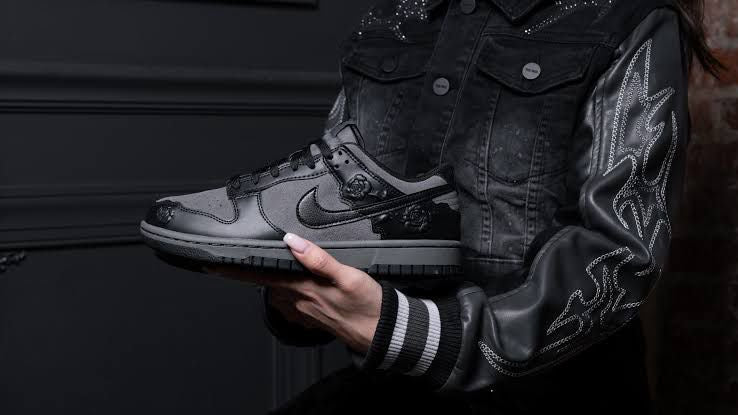 SB Dunk low 'BLACK ROSE '