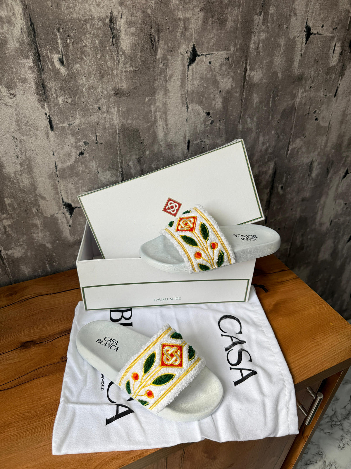 CASABLANCA Laurel Slides WHITE Premium