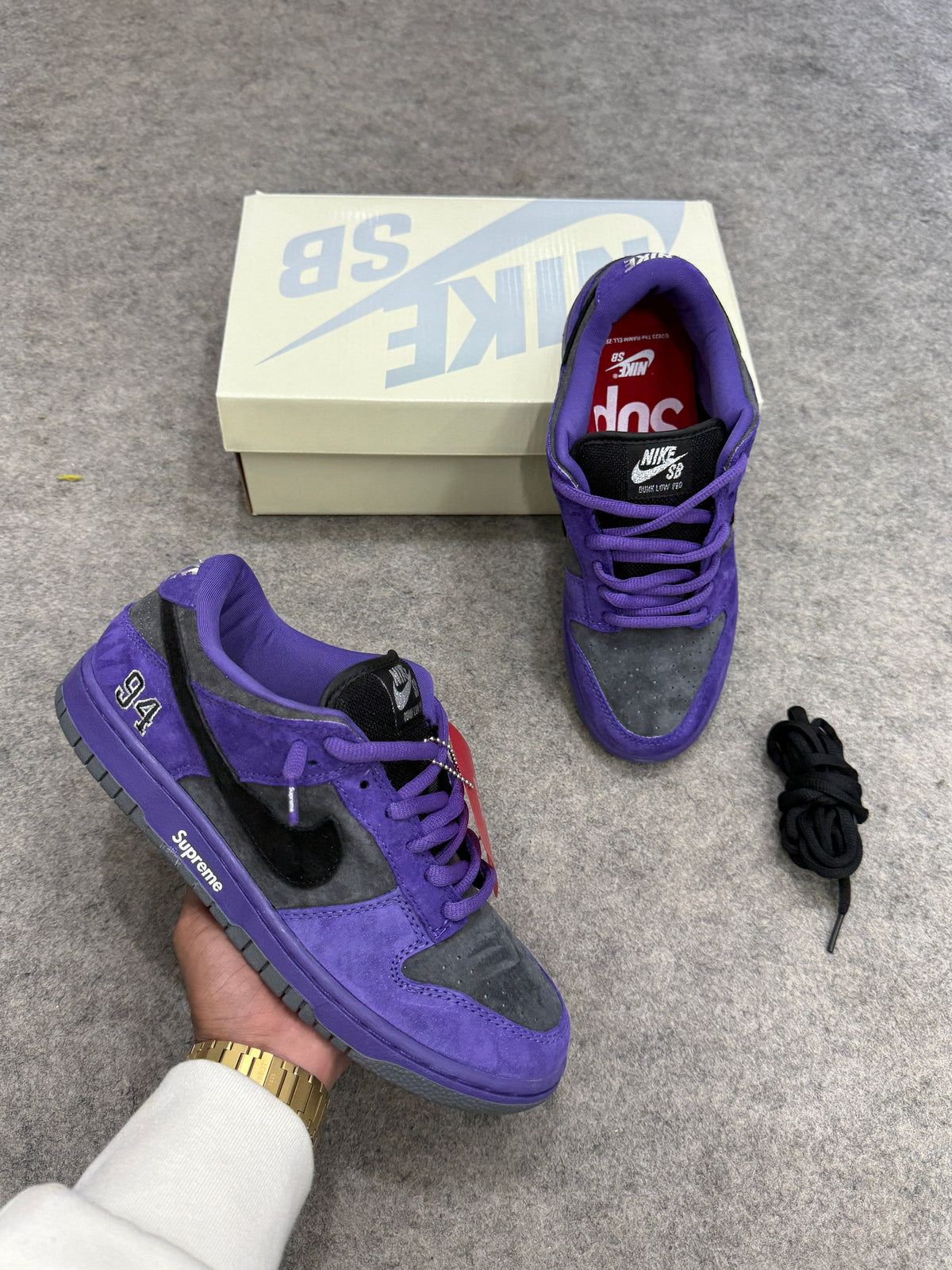 Nike SB Dunk x Supreme 'ink/iron Grey'