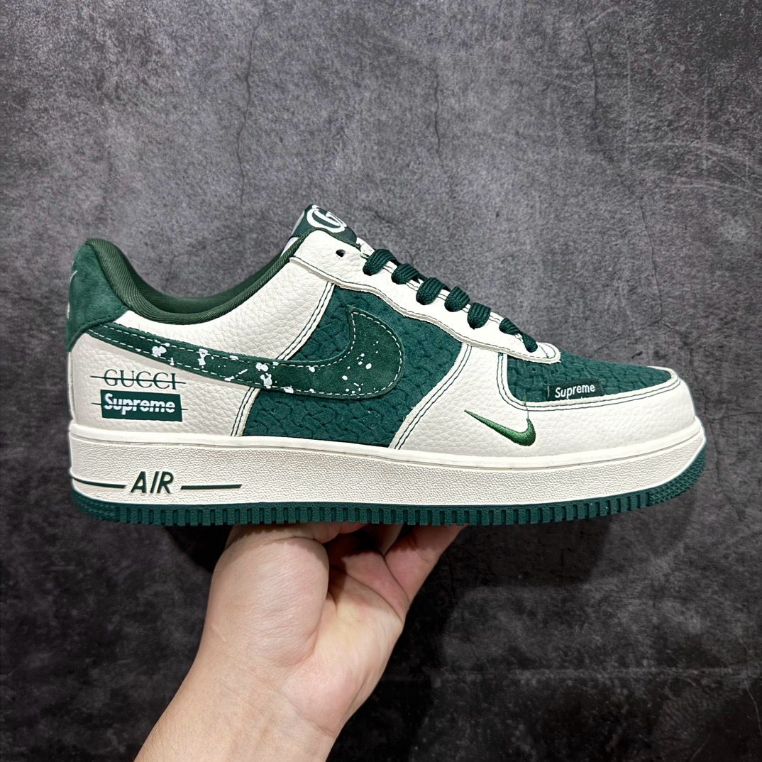 NIKE AIRFORCE-1 LOW ( SUPREEM GUCCII)