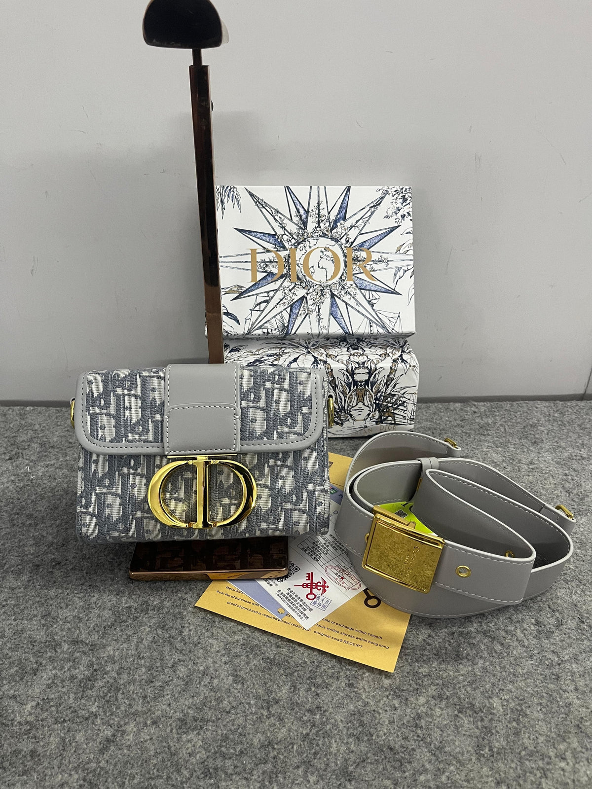 Christian Dior Montaigne Vanity Grey Bag ( Grey)*🩶