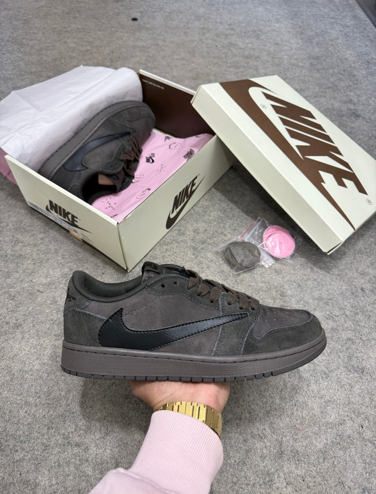 AJ1 Low x Travis Scott 'VELVET BROWN'🤎