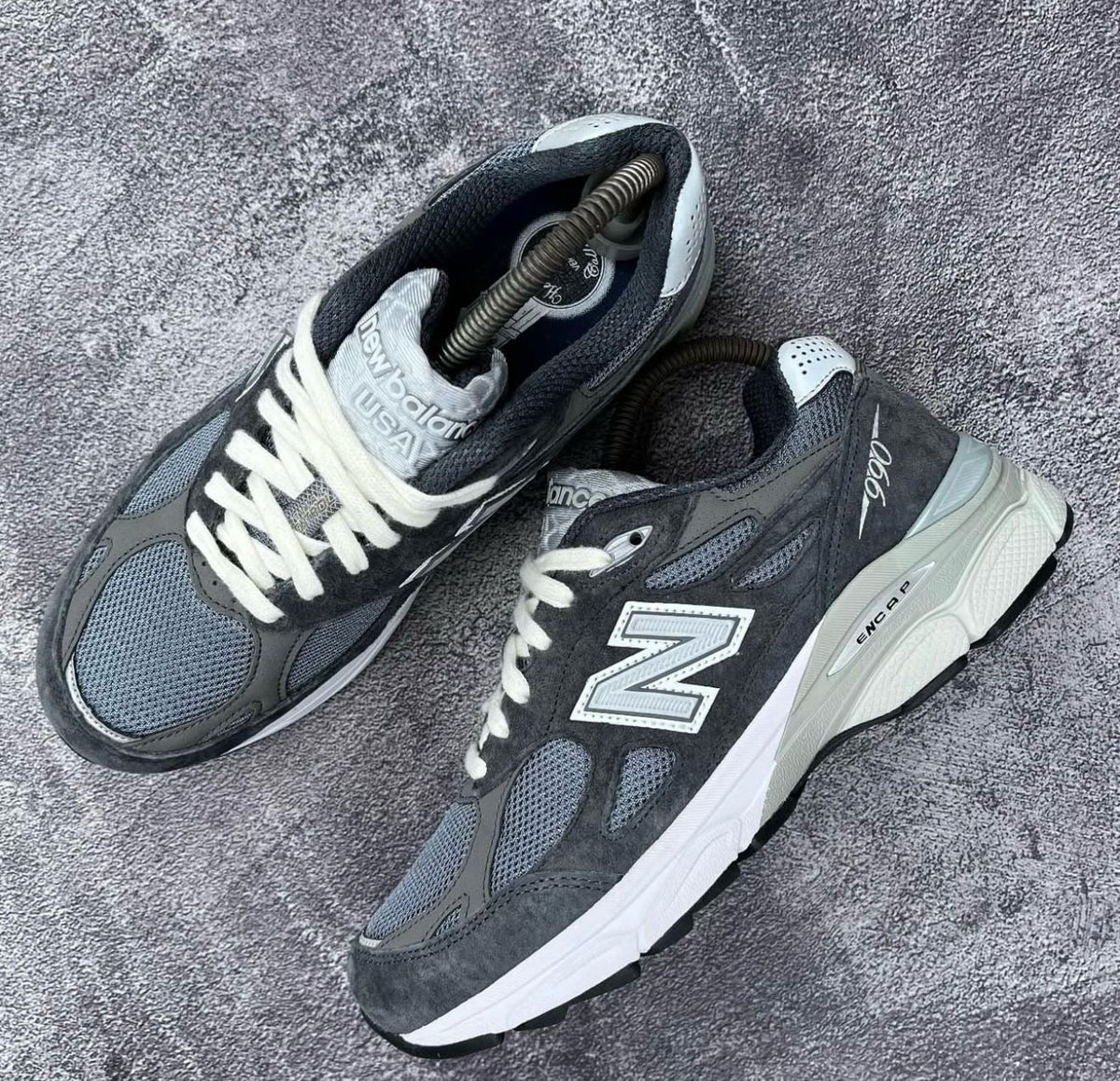 New Balance Kith x 990v3