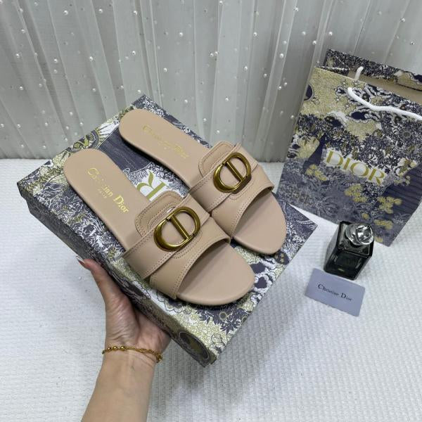 Christian_Dior_30_Montaigne_Slide_Flats_Leather_Gold-Finish_Metal_CD_Signature_