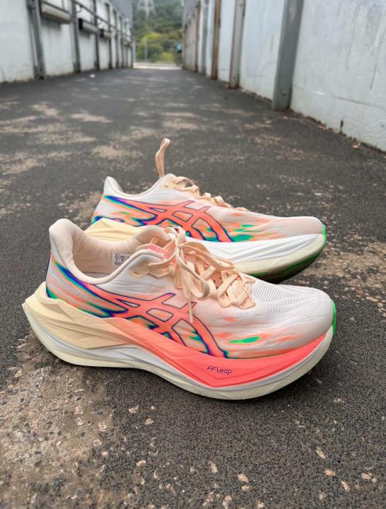 Asics SuperBlast 3 Sea Shell Sun Coral