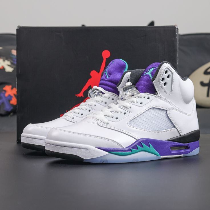 Retro 5 'Grape'
