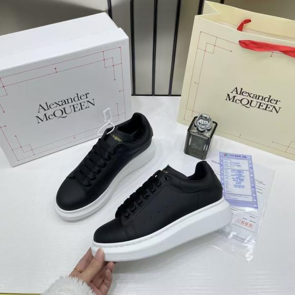 Alexander McQueen BlackWhite