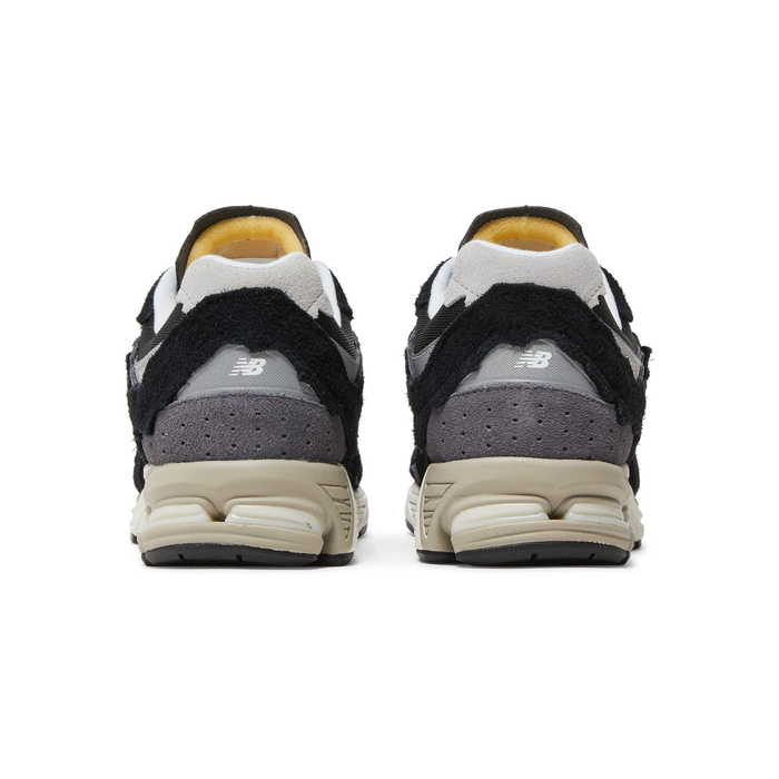 New Balance 2002R Protection Pack 'Black Grey'