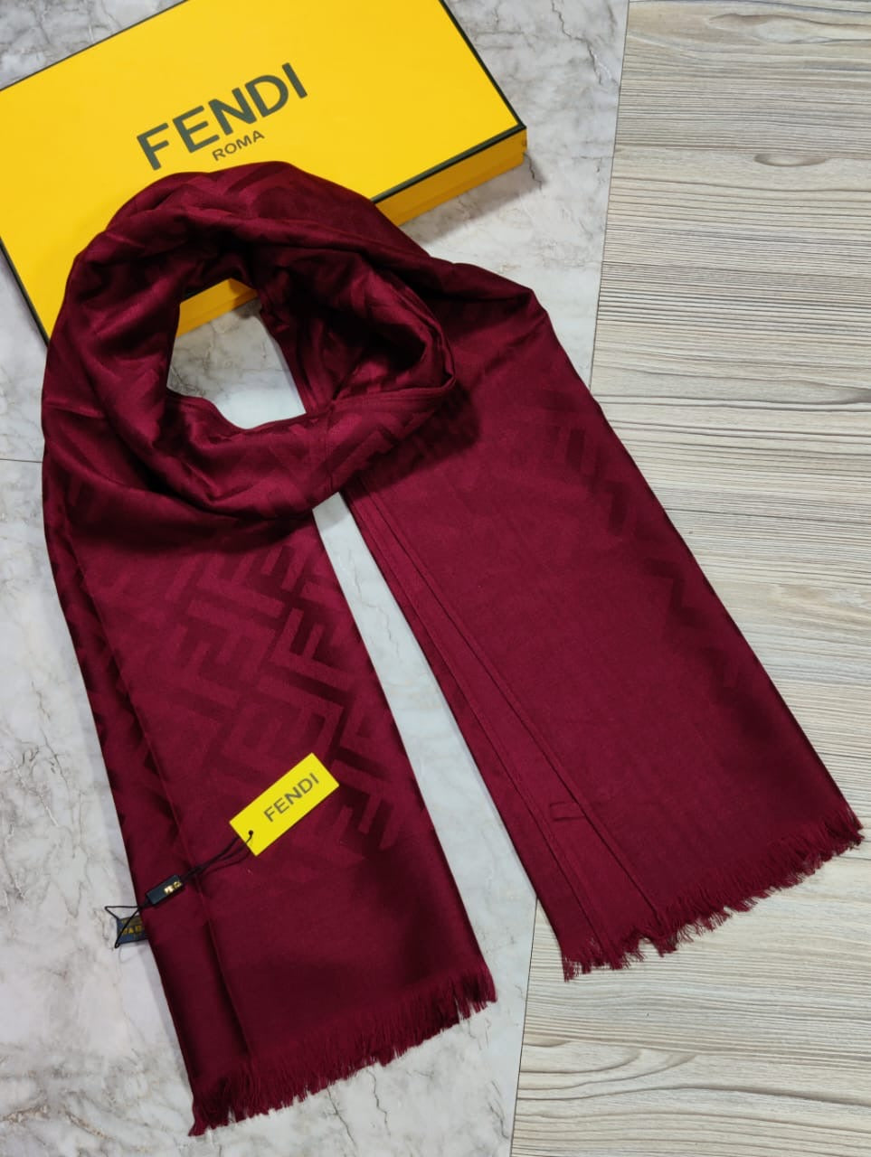 SCARFS (premium brands mix)