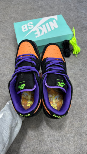 SB Dunk Low 'Night Of Mischief Halloween'