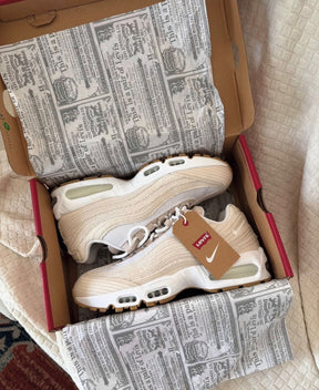Air Max 95 x Levi's® White and Ecru