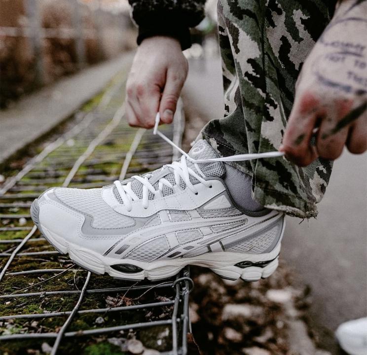 Asics Gel NYC 2055 GREY WHITE