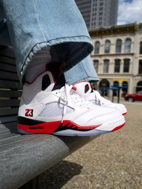 Air jordan 5 Fire Red 2025