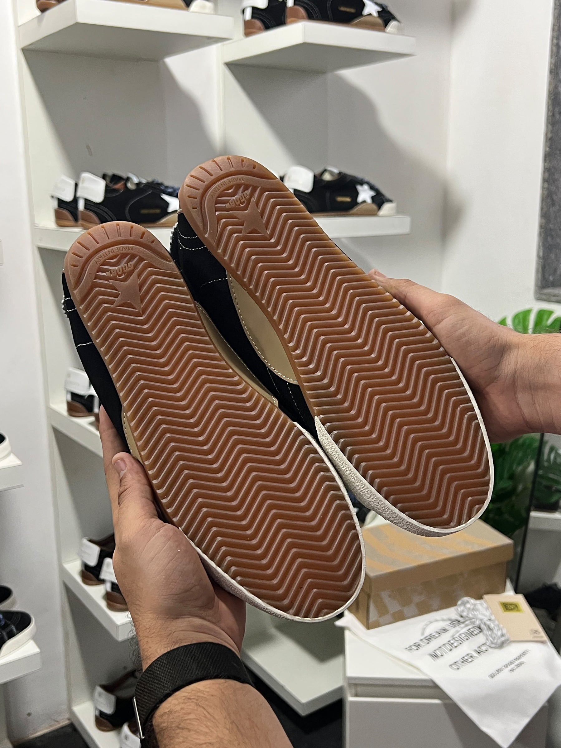 Golden Goose True Star Black