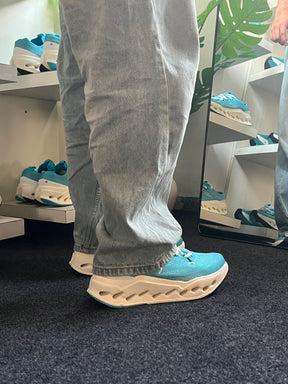 On CloudSurfer Max Horizon Ivory