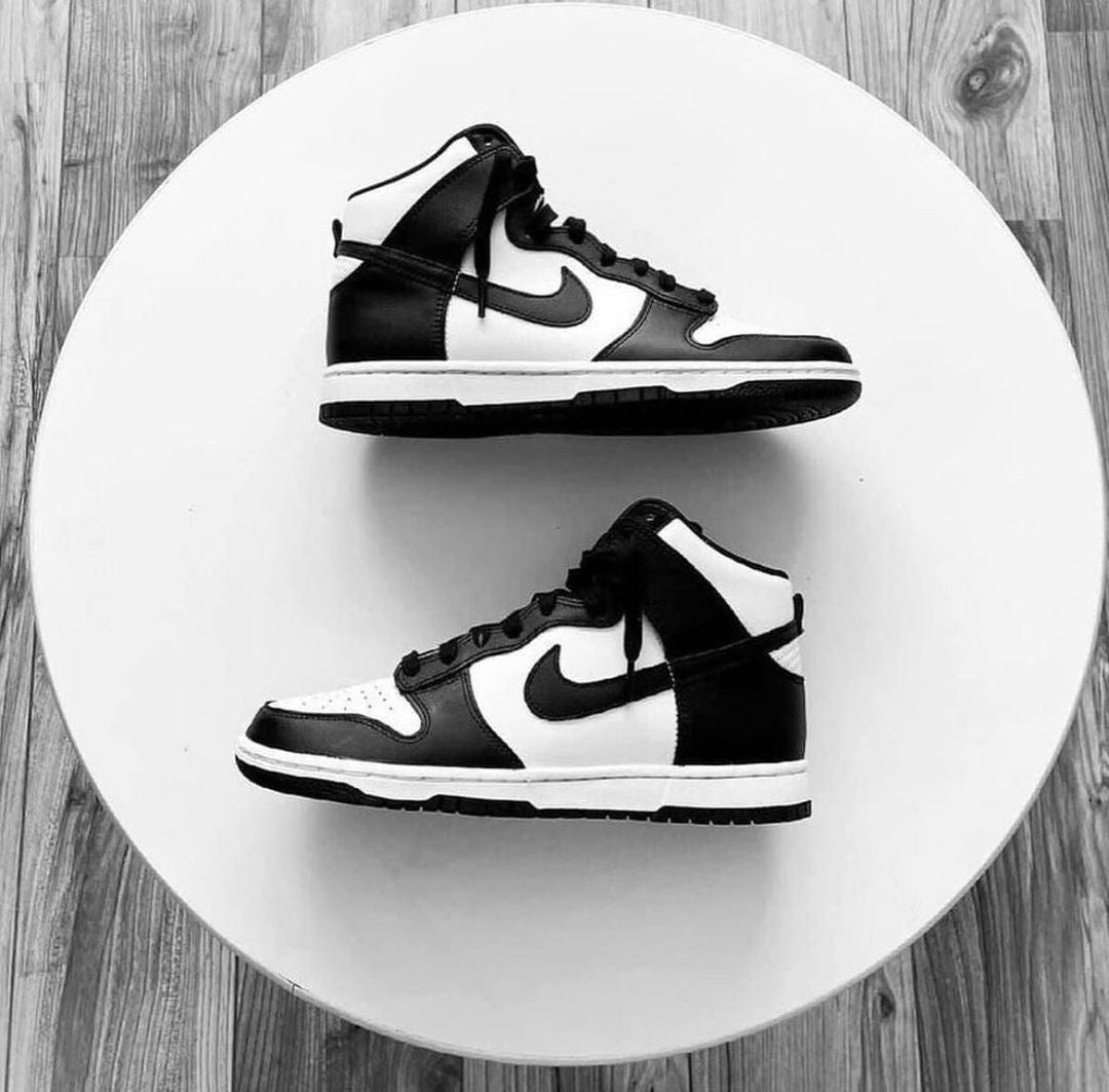 Nike Dunk High 'Panda'