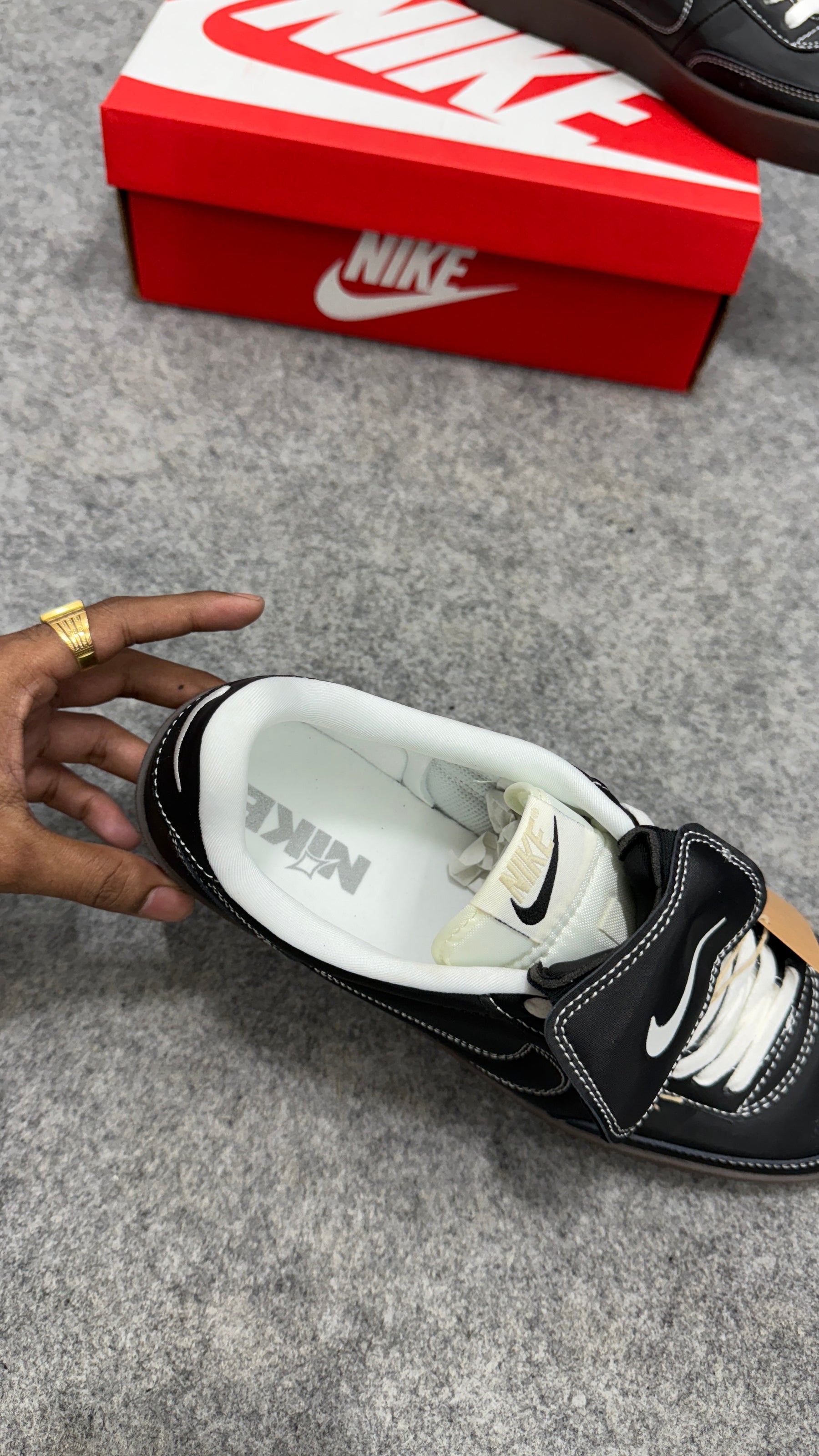 NIKE KILLSHOT 2 PHANTOM BLACK