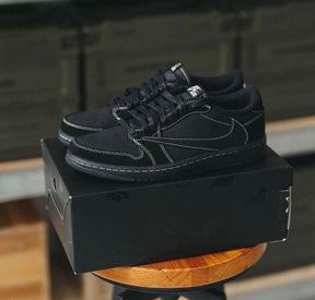 AJ 1 Low X Travis Low Phantom