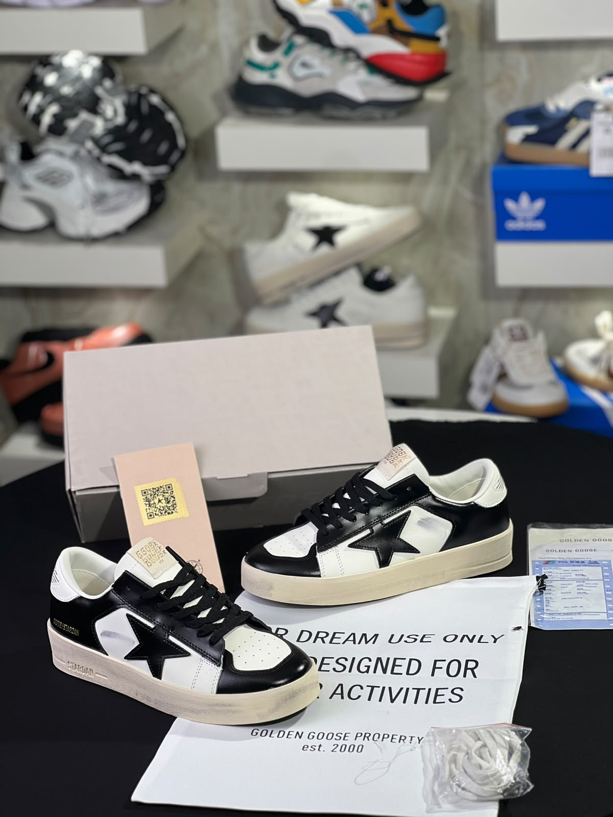 Golden Goose STARDAN Trainer Black