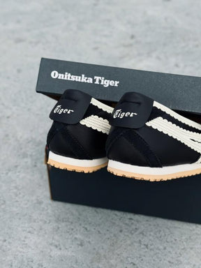 WMN Onitsuka Tiger Mexico 66 TGRS Mary Jane Black