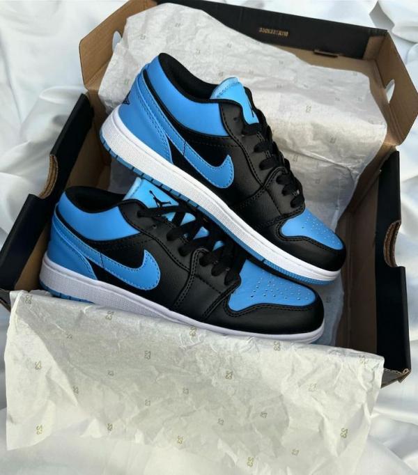 AJ1 Low University Blue
