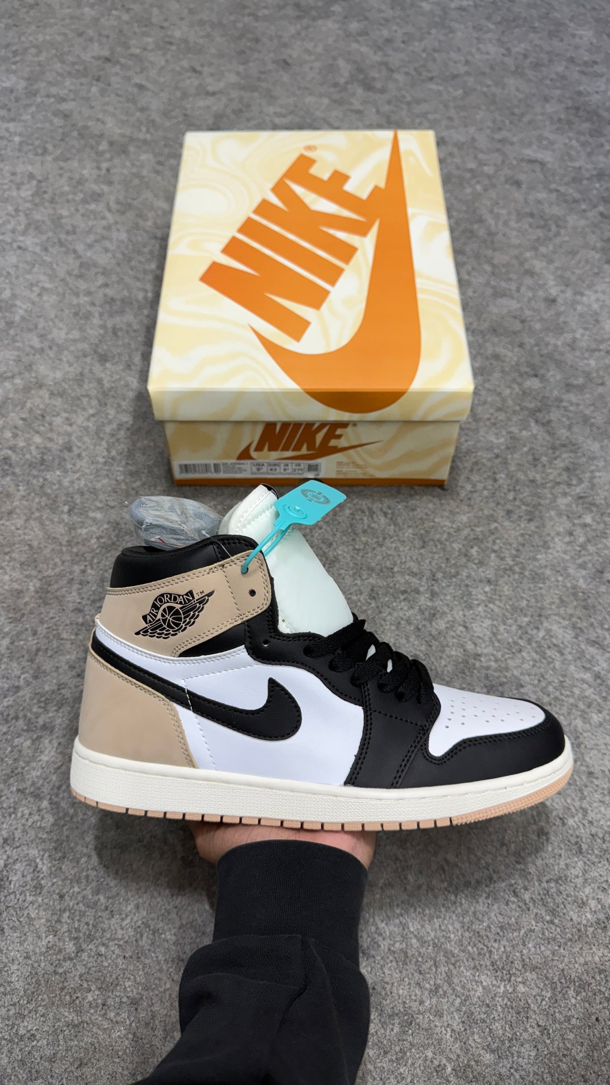 AJ 1 High 'Latte' (UA)