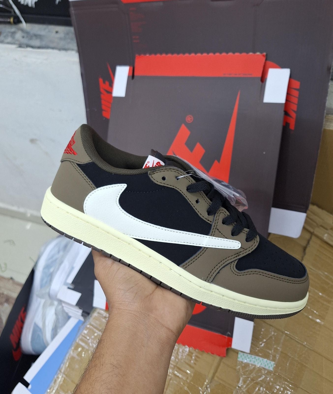 AJ 1 Low X Travis Low Dark Mocha