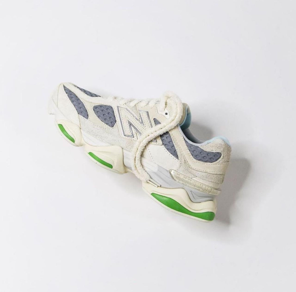 New Balance 9060 'Bricks & Wood'