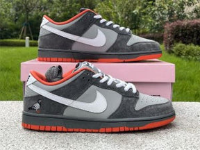 Jeff Staple x Dunk Low Pro SB Pigeon Suede