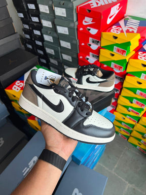AJ1 Low 'DARK MOCHA'