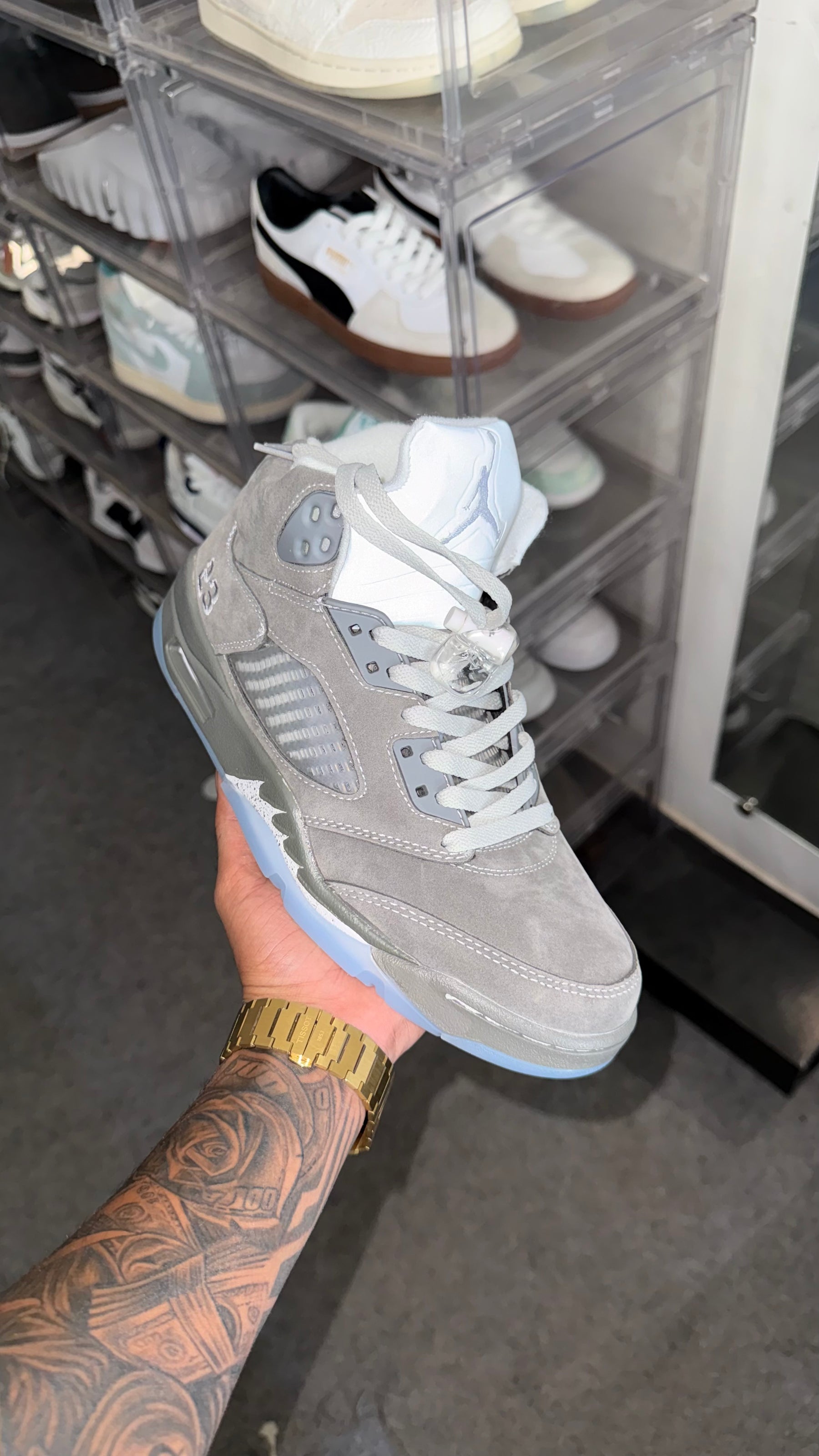 Retro 5 'Wolf Grey'