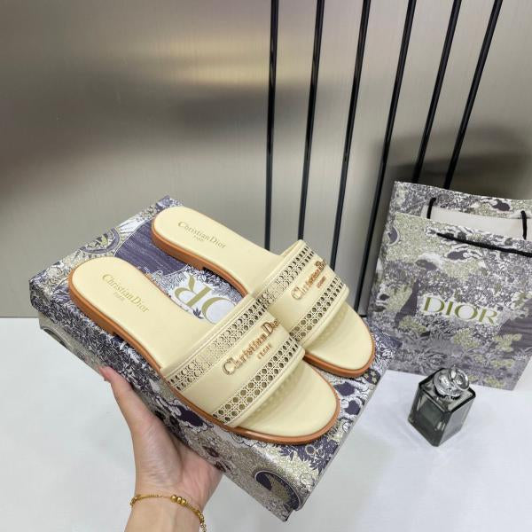 Christian_Dior_D-Lane_Slide_Beige_Flats_Openwork_Microcannage_Motif