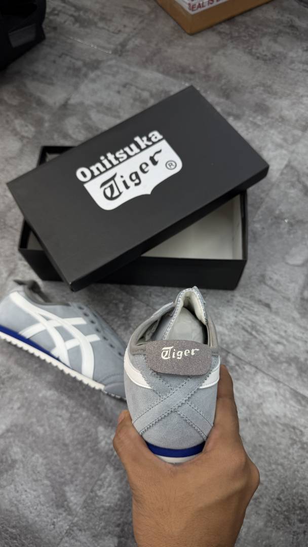 Onisuka Tigar Mexico 66 Slip-ons Grey Suede