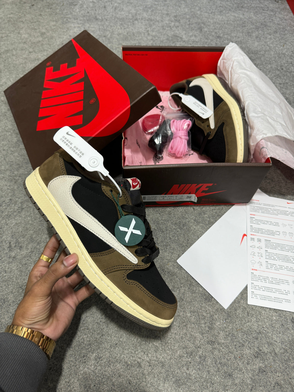 AJ 1 Low x Travis Scott 'Mocha' (UA)