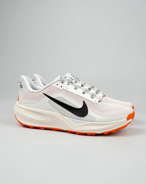 NIKE ACG Pegasus Trail Running White orange