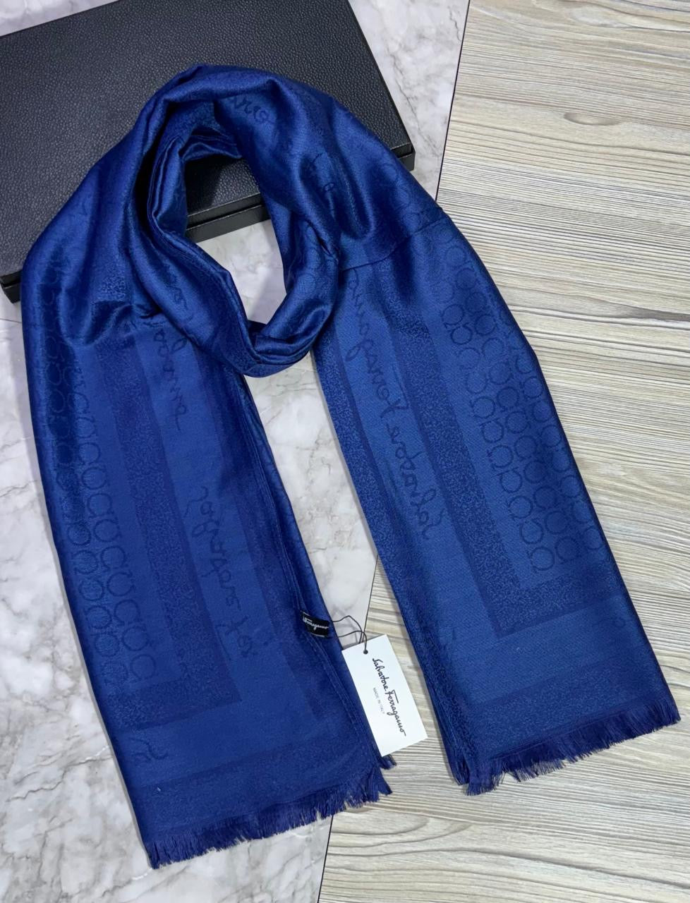 SCARFS (premium brands mix)