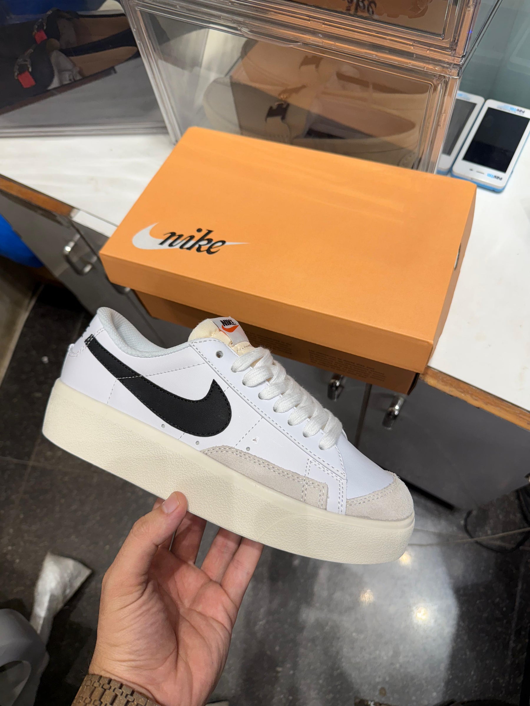 Nike Blazer Low Platform