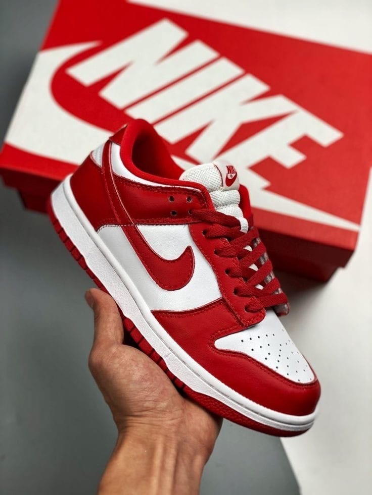 Dunk Low SP St. John's Red