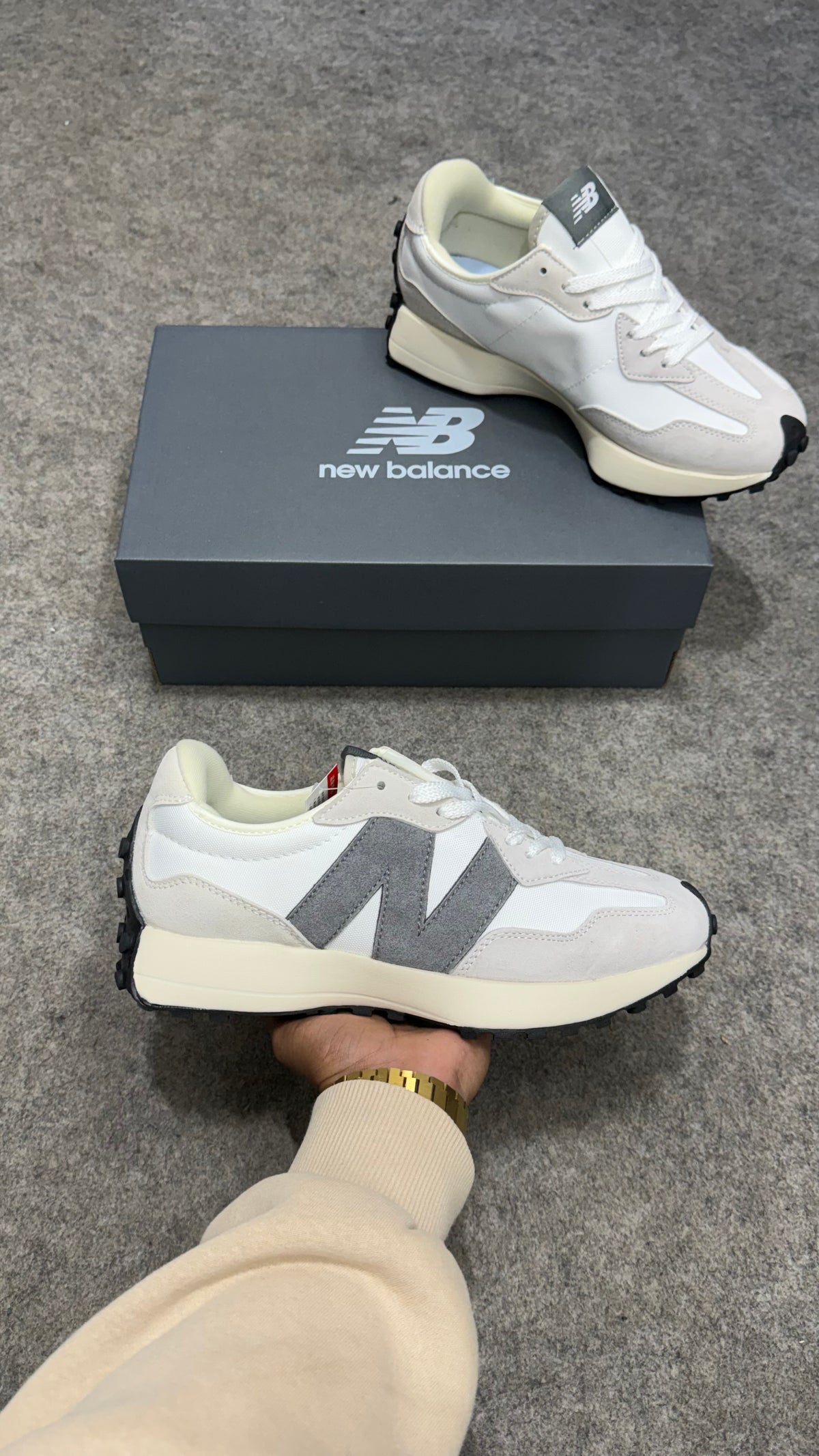 New Balance 327 'Grey'