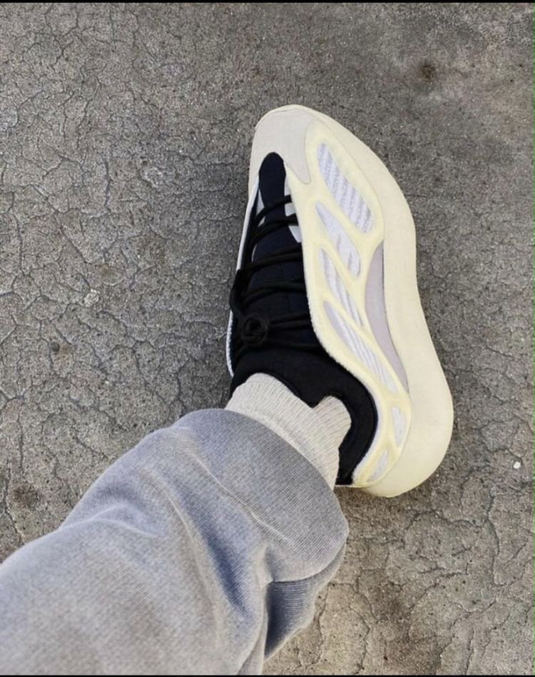 Yeezy 700 V3 'Azael' (UA)