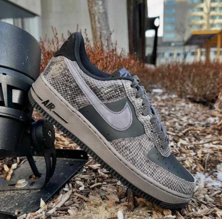 Air Force 1 SNAKESKIN OFF NOIR