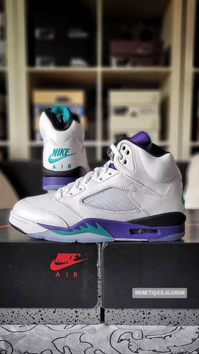 Retro 5 'Grape'