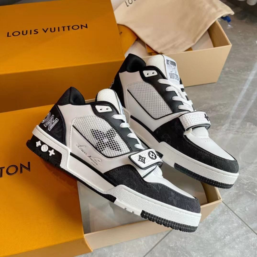 Louis Vuitton Trainer 'Black Velcro'