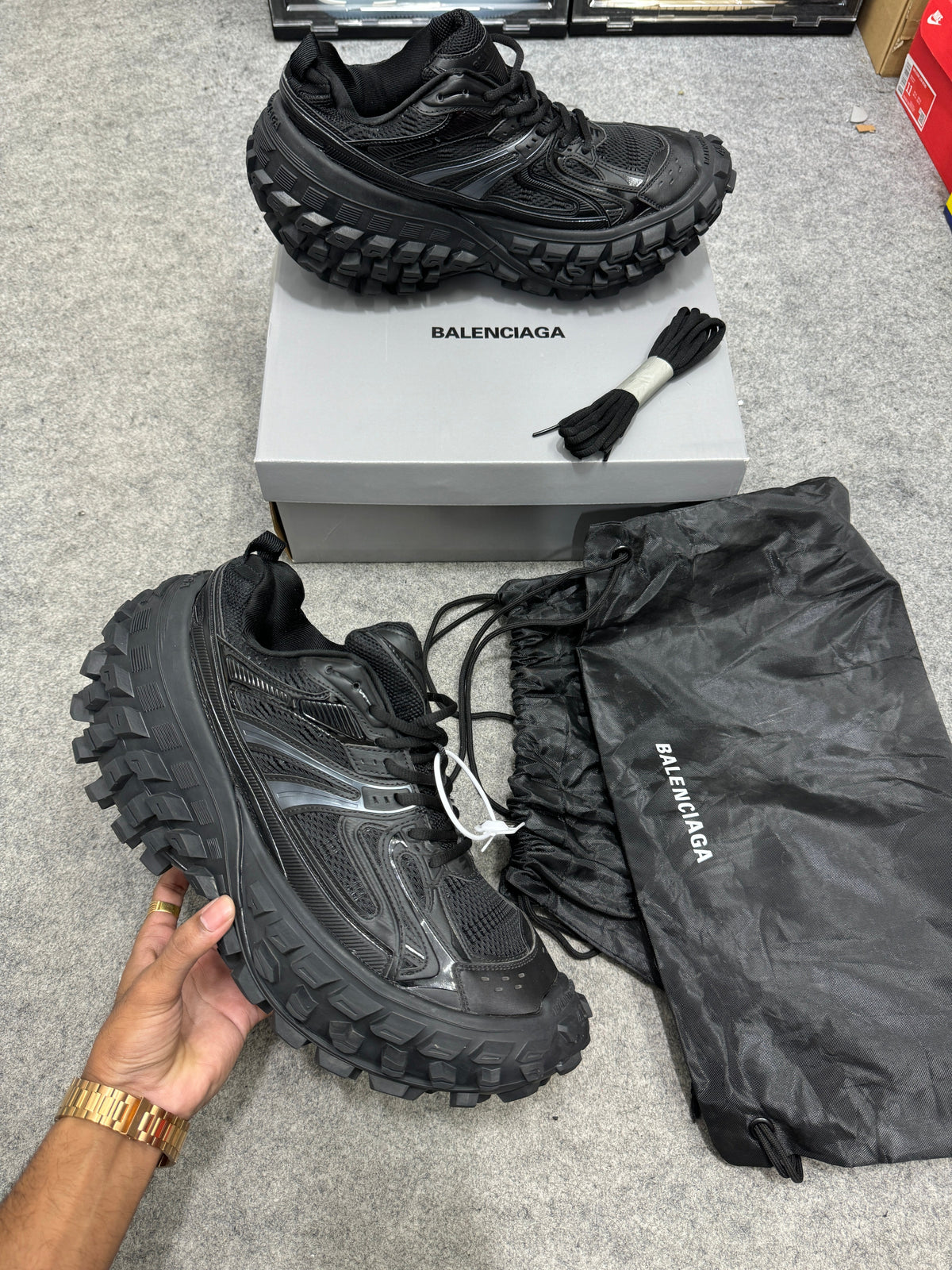 Balenciaga Bouncer 'Black'