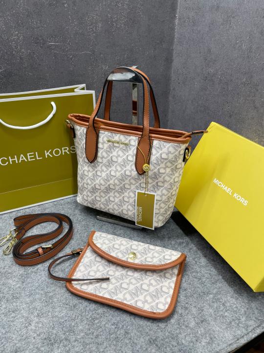 Michael Kors XS 1719 Eliza Logo Tote Bag With Pouch