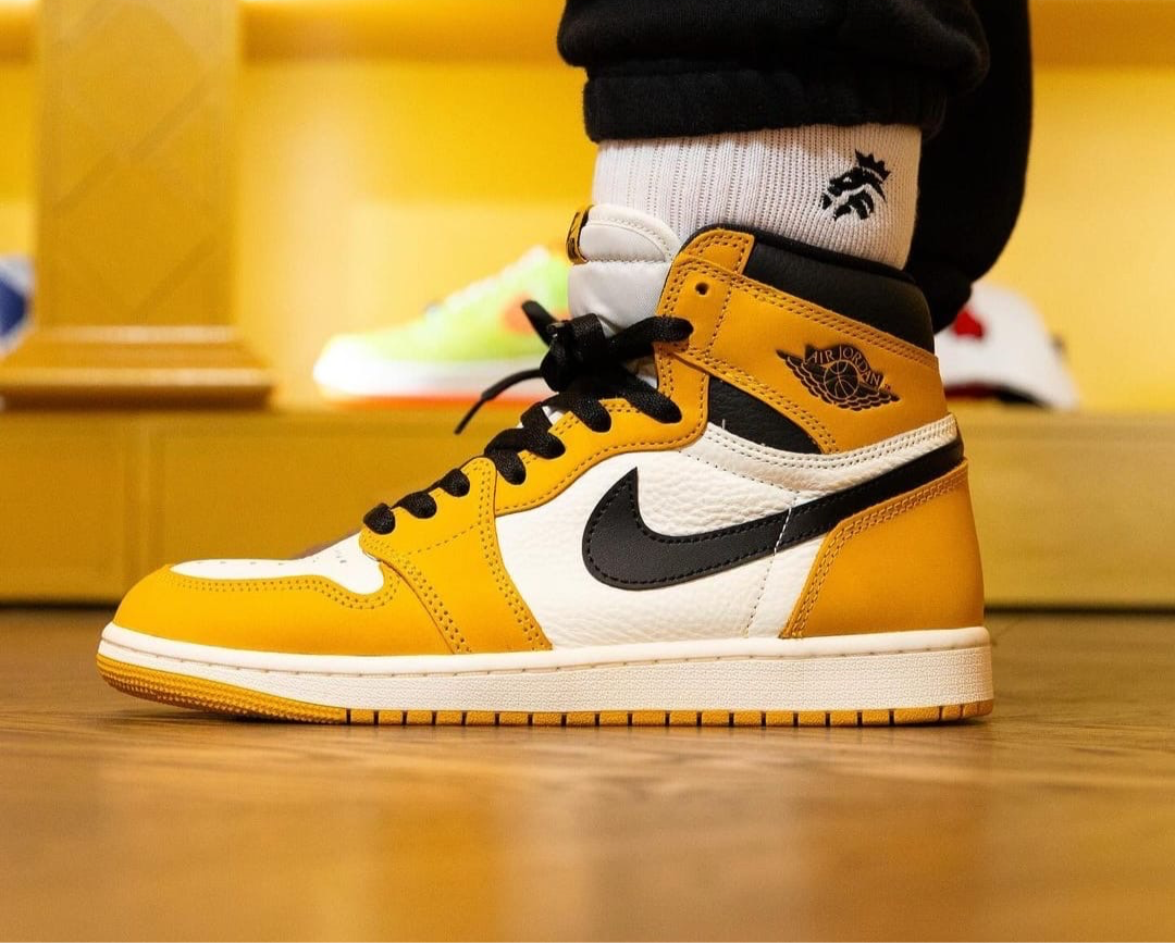 AJ 1 High 'Yellow Ochre'