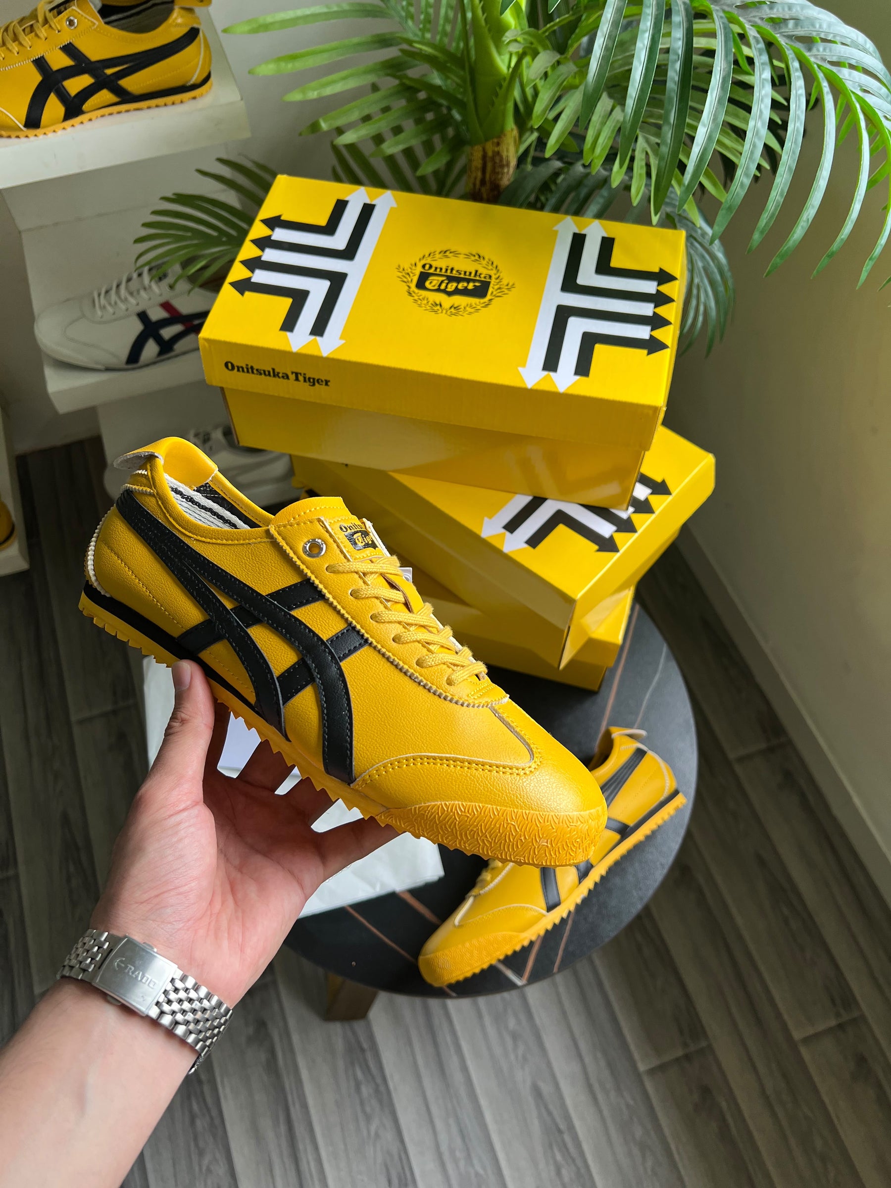 TIGER MEXICO 66 SD Digital Yellow Black