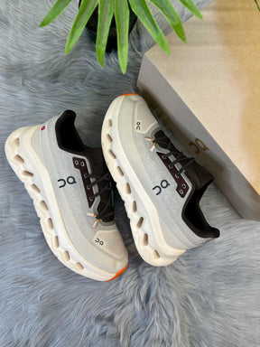 On Running cloud 5 (IRON DEW)