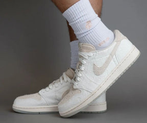 AJ 1 Low x Chris Paul 'Give them flowers'